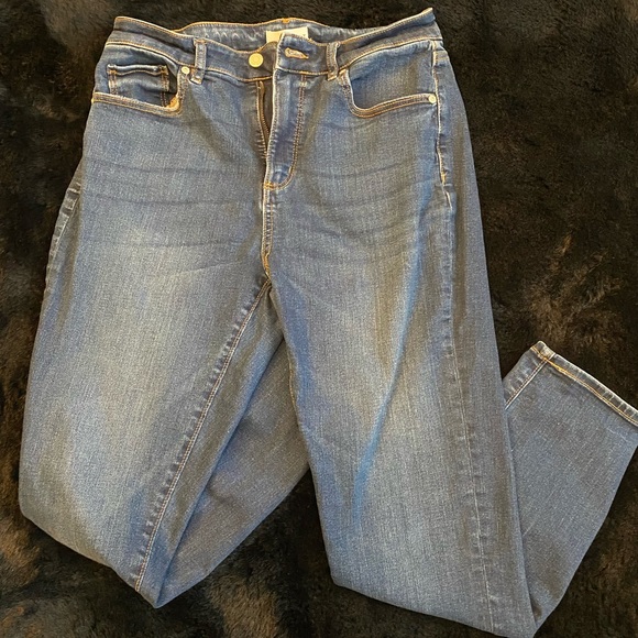 LOFT Denim - LOFT The Skinny SZ 10/30